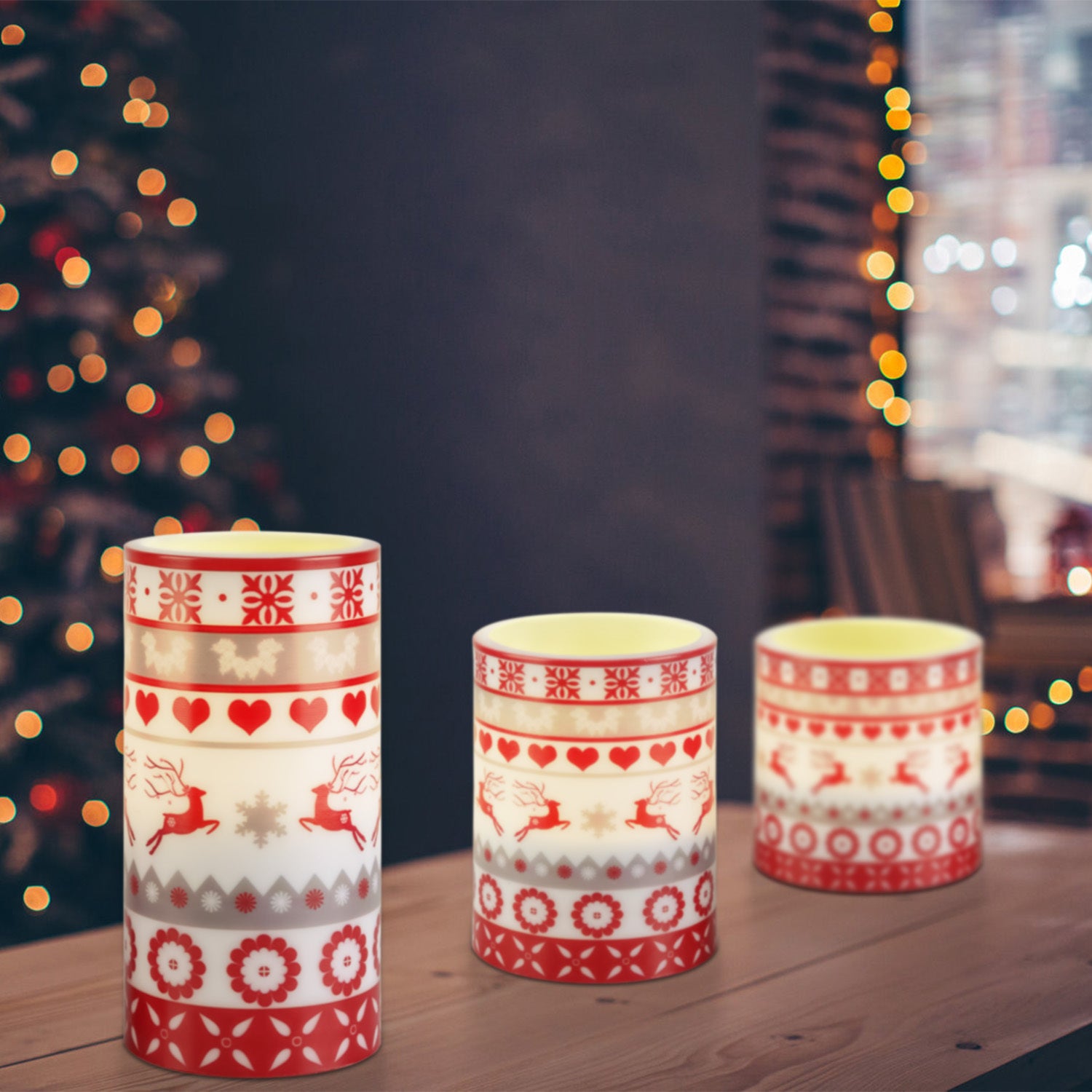 Chandelles LED Noël cerf sans flamme bougies électriques télécommande décoration Noël festive sécuritaire ambiance chaleureuse hiver cadeau Noël maison éclairage décoratif fêtes ensemble 3 bougies motif cerf
