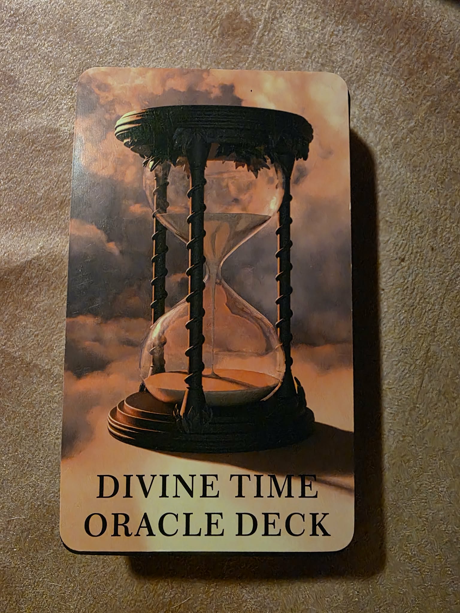 Divine Time Oracle Deck — carte du sablier gothique